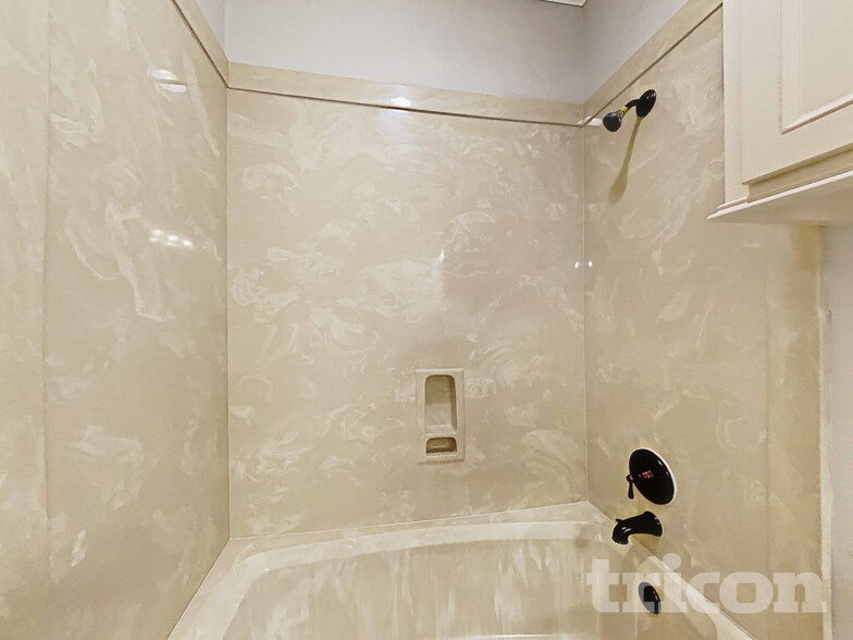 Building Photo - 103 Lullaby Ln