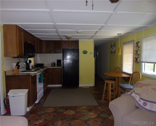 Building Photo - 8880 W Arber Ct
