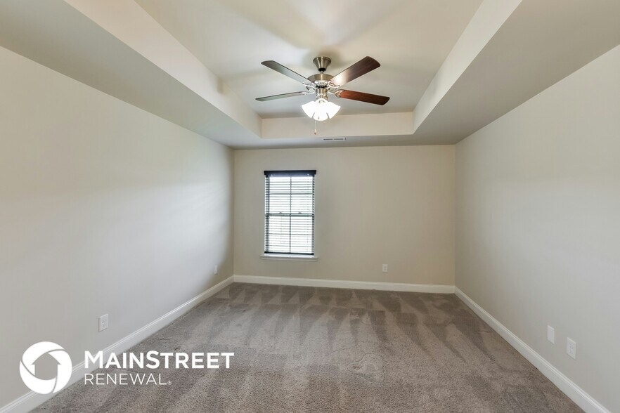 Building Photo - 103 BrookLawn Dr