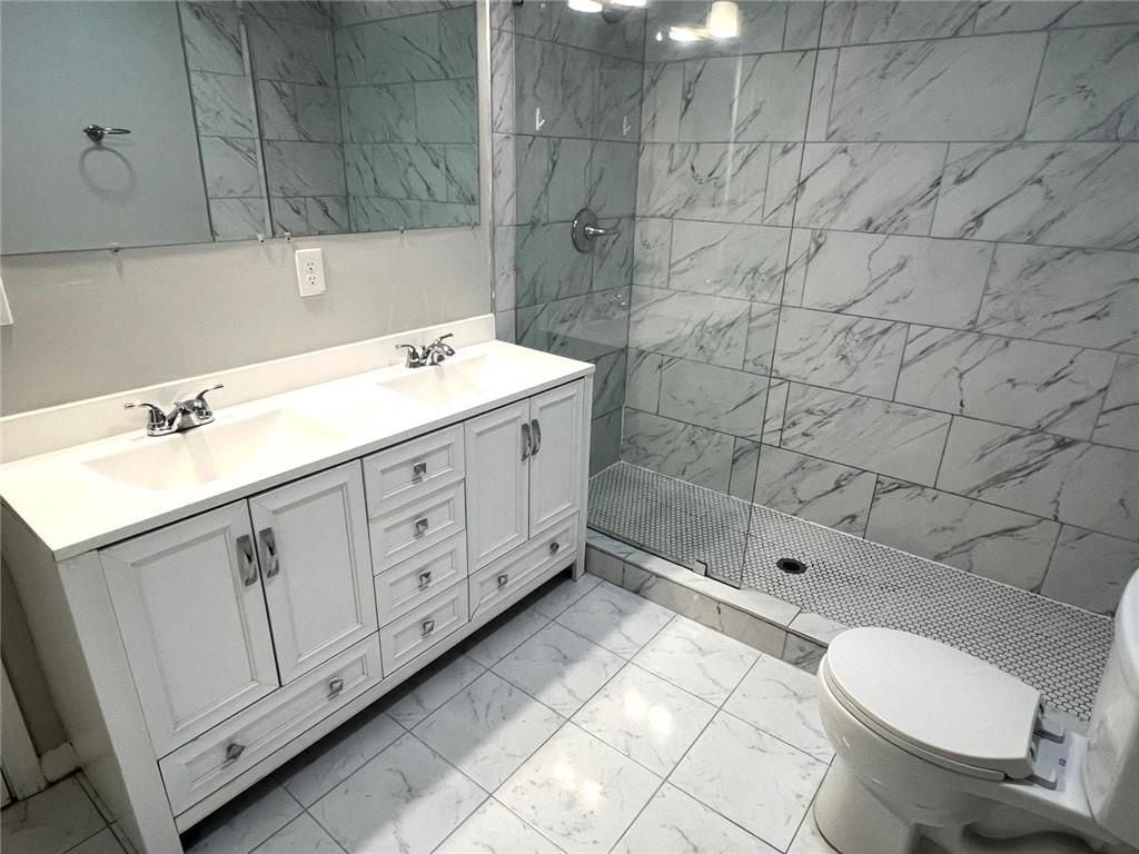 Building Photo - 566 Rockwell St SW