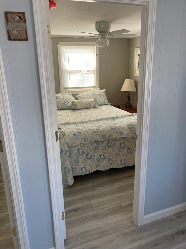 Building Photo - 136 Franklin St