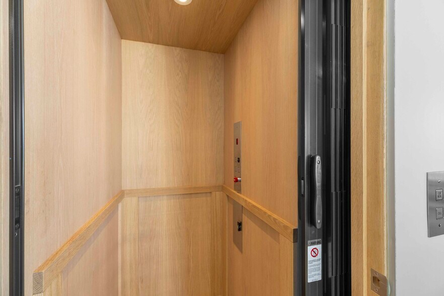 Building Photo - 2019 Highland Ave