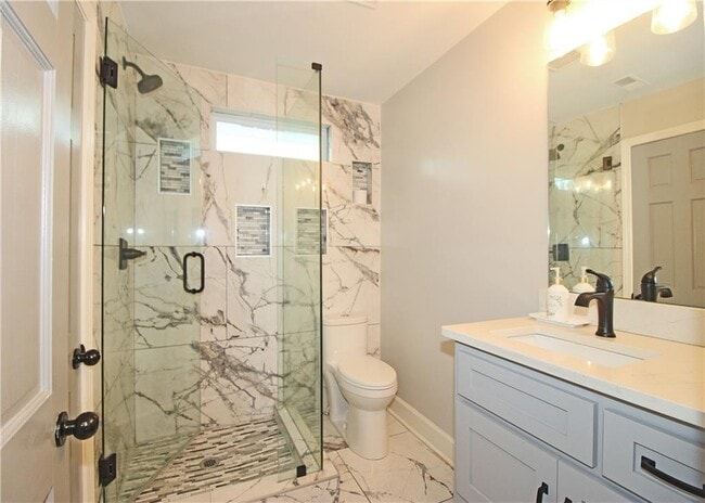 Building Photo - 49 New St