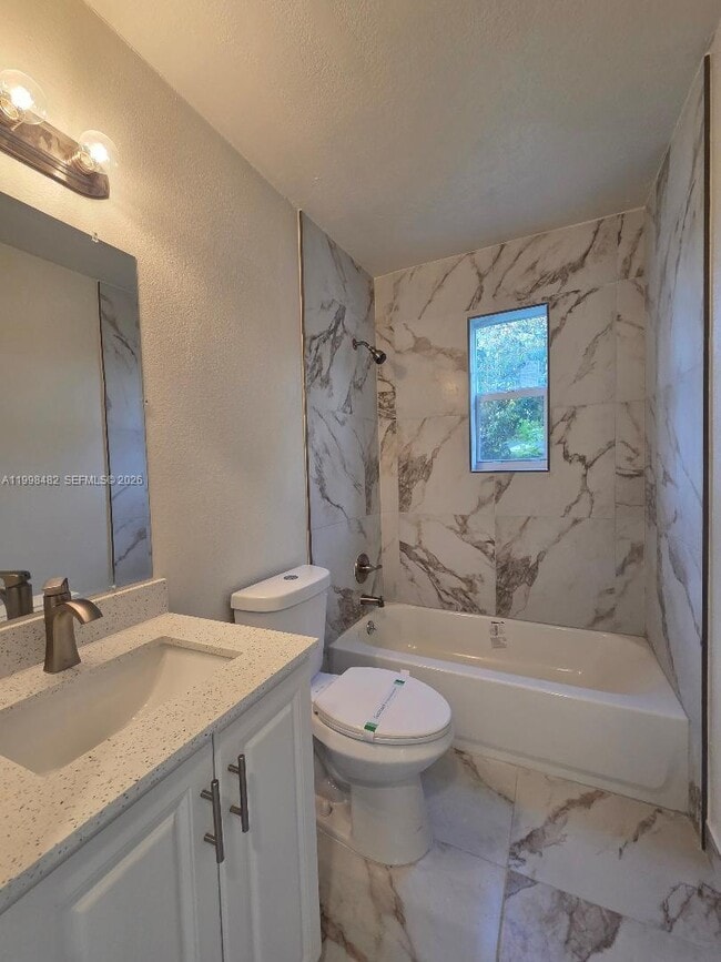 Building Photo - 295 NW 48th St