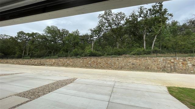Building Photo - 235 Territory Trl