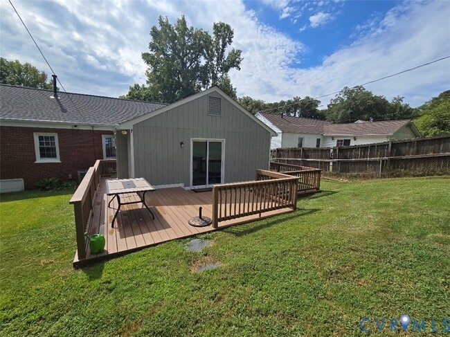 Building Photo - 8506 Spalding Dr