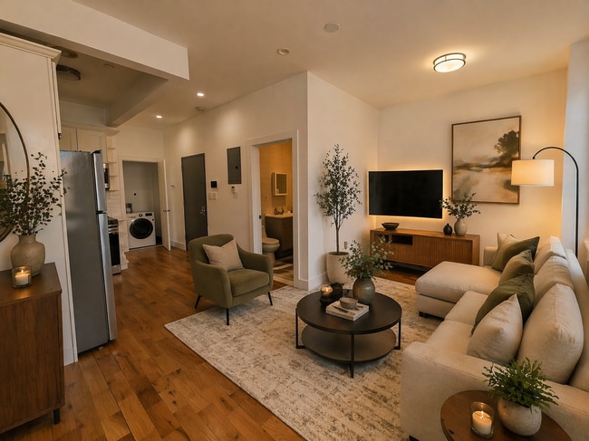 Building Photo - 195 Herzl St