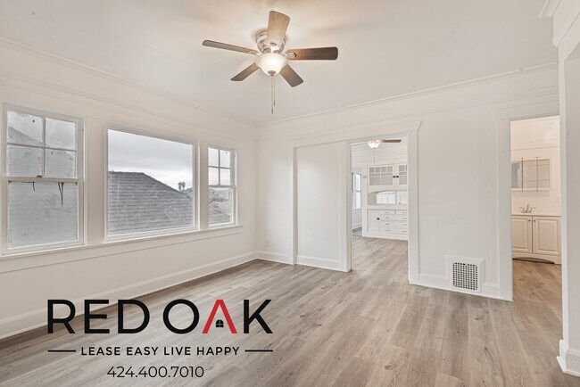 Primary Photo - 4626 Wall St