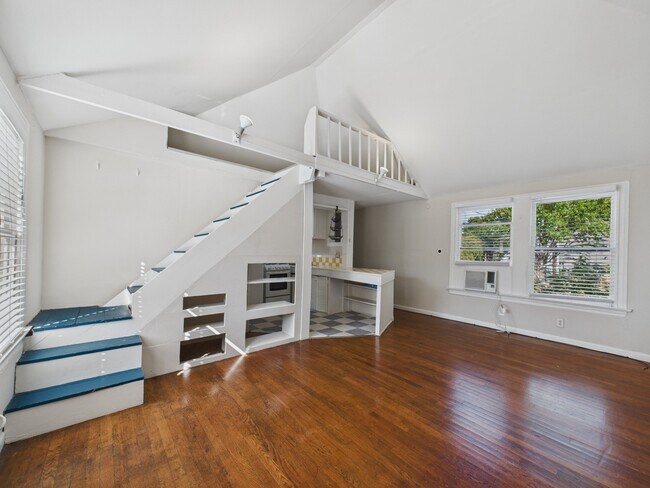 Building Photo - 1920 Richmond Ave.