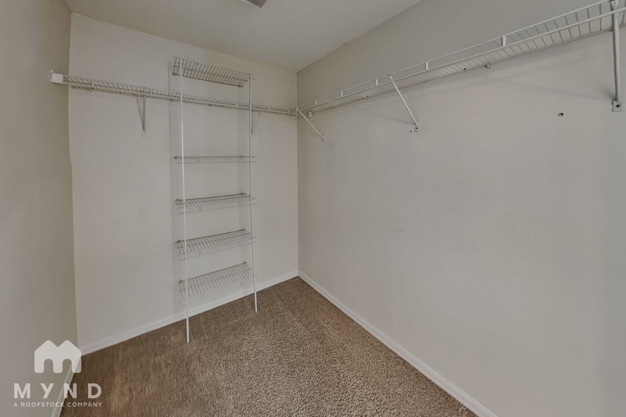 Building Photo - 9333 Mandrake Ct