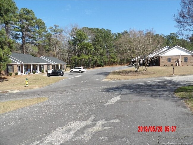 Building Photo - 4805 Fogarty Dr