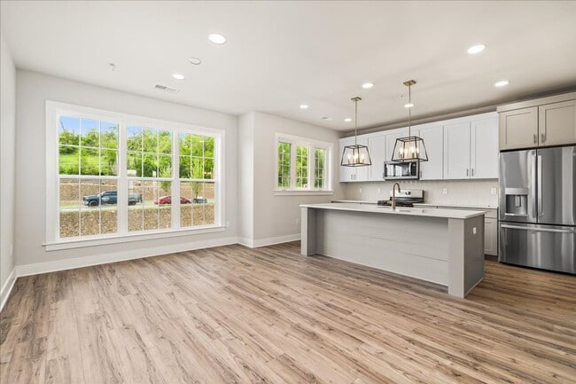 Building Photo - BRAND NEW TOWNHOME for LEASE
