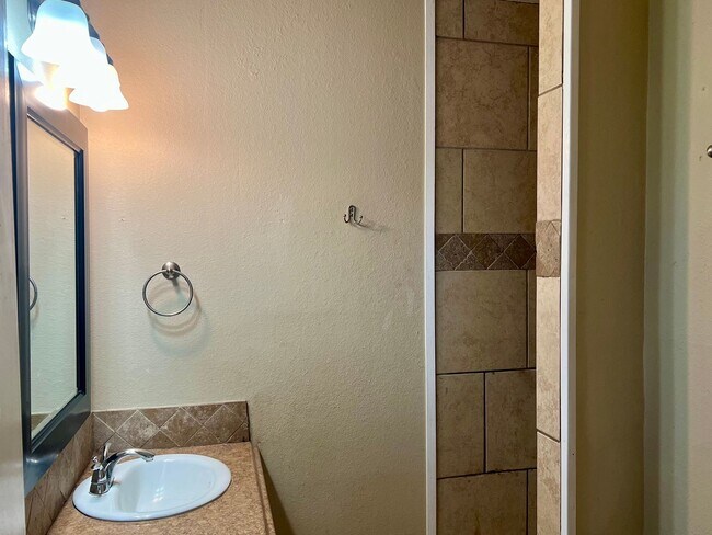 Building Photo - 2821 56th St