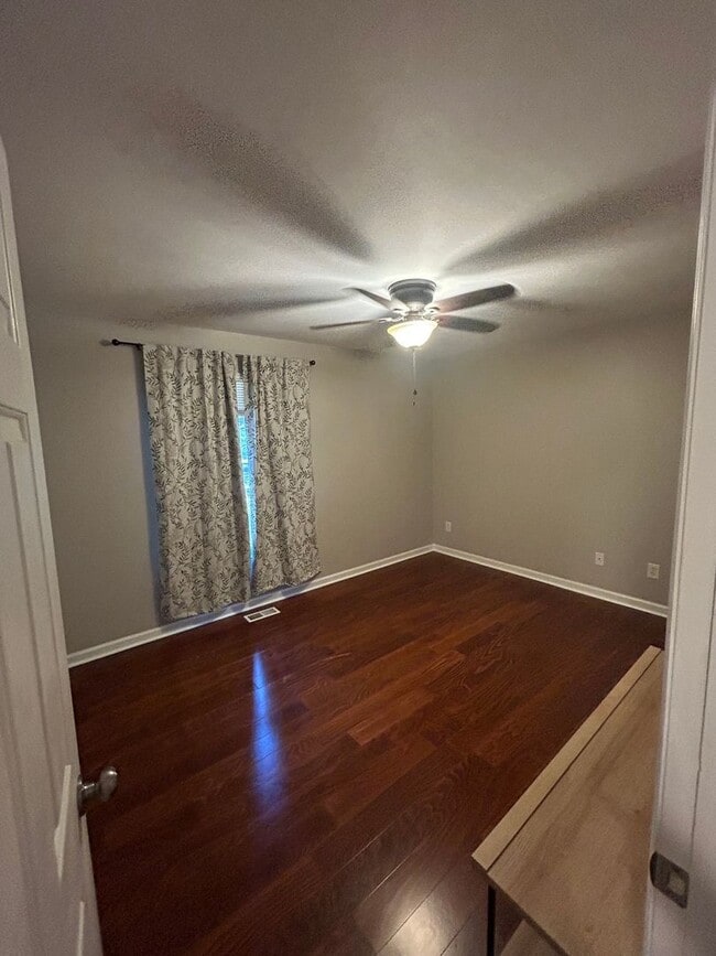 Building Photo - Charming 3BR House in Raleigh