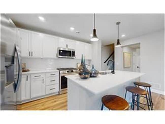 Building Photo - 14973 Archdale Ln