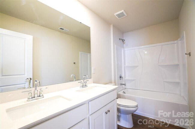 Building Photo - 1403 Caracara Ct