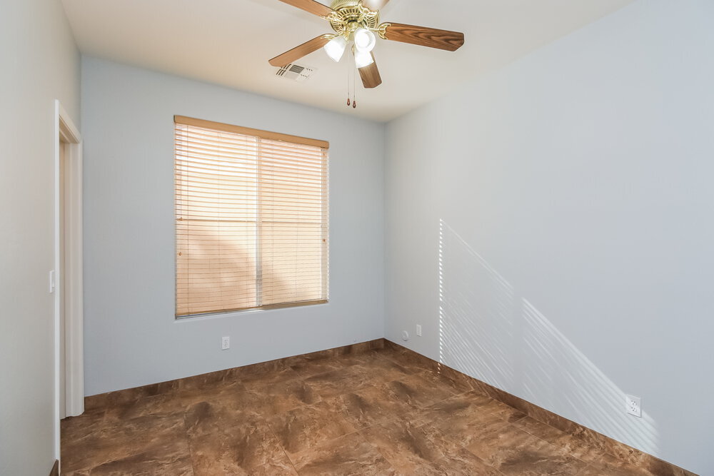 Building Photo - 20960 E Via Del Rancho Rd