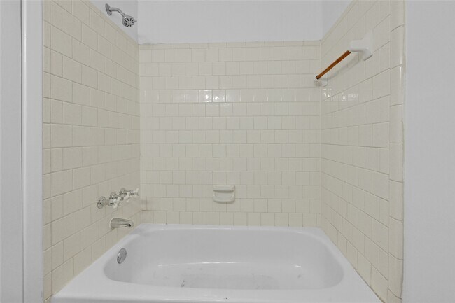 Building Photo - 24102 Pepperrell Pl St