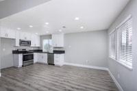 Building Photo - 7936 Sunrise Greens Dr