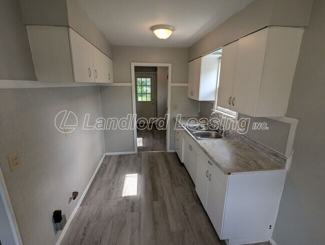 Building Photo - Charming Updated Ranch with Fenced Yard in...