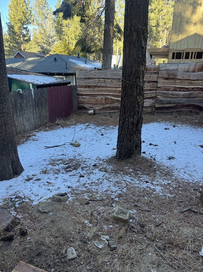 Building Photo - 1109 Sierra Blvd