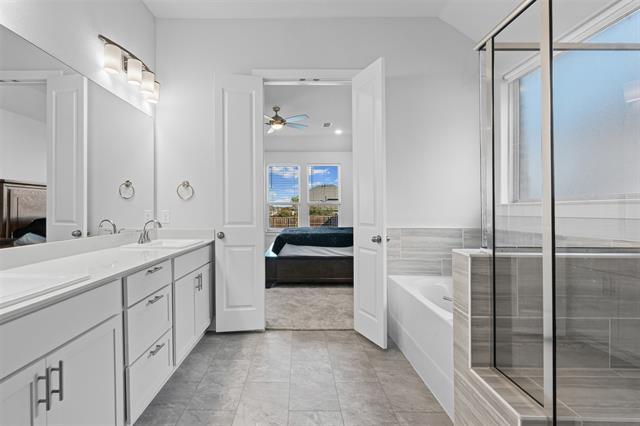 Building Photo - 1770 English Wy