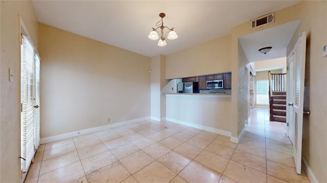 Building Photo - 564 Josephine St