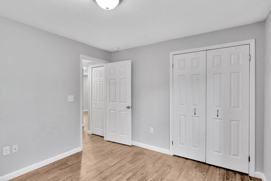 Building Photo - 2223 Gordon St