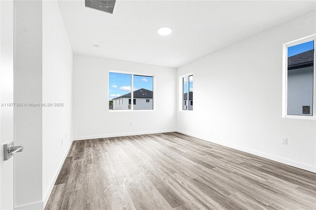 Building Photo - 22511 SW 125th Ave