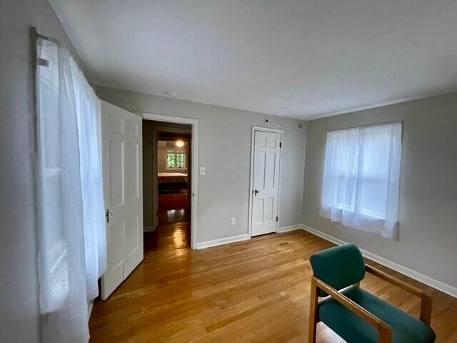 Building Photo - 2571 Ashurst Rd