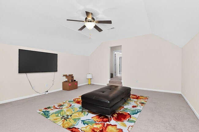 Building Photo - Beautiful Four Bedroom Home in the Berewick Subdivision!