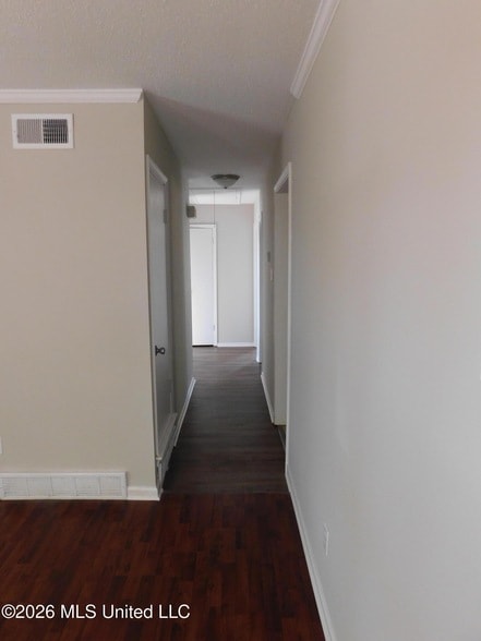 Building Photo - 1926 Dorchester Dr