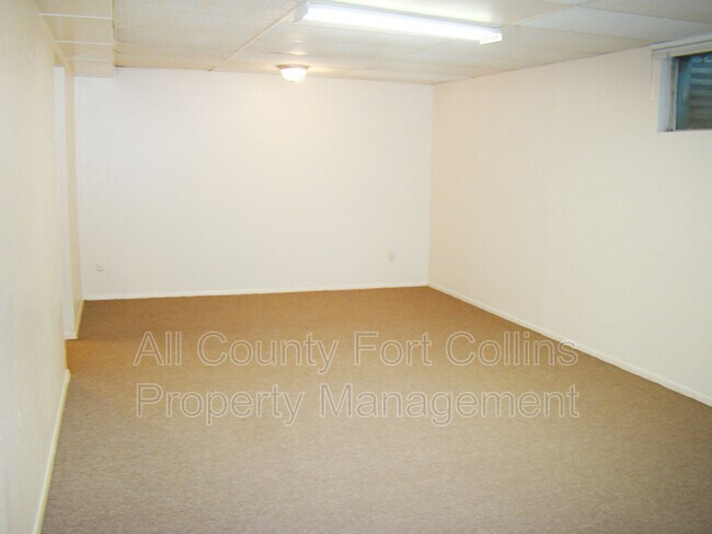 Building Photo - 1504 Brentwood Dr