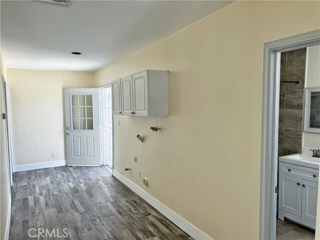 Building Photo - 4790 W 131st St