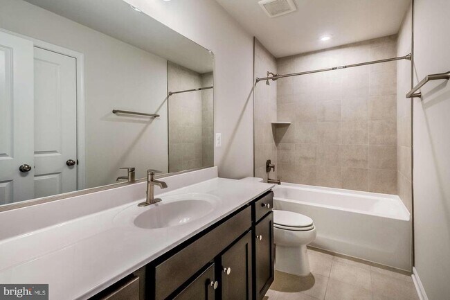 Building Photo - 7715 Harlow Cir