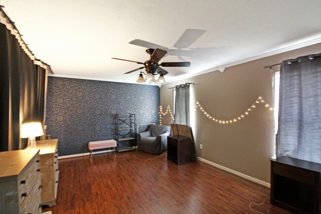 Building Photo - 119 Keltingham Ct