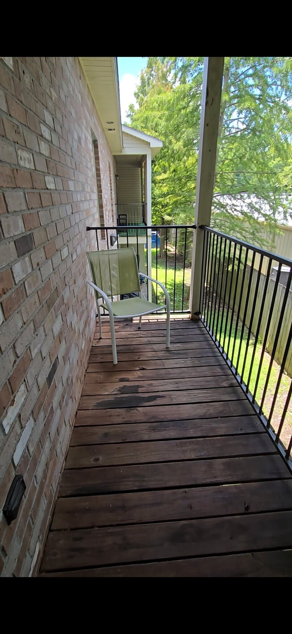 Building Photo - 818 Meadow Bend Dr