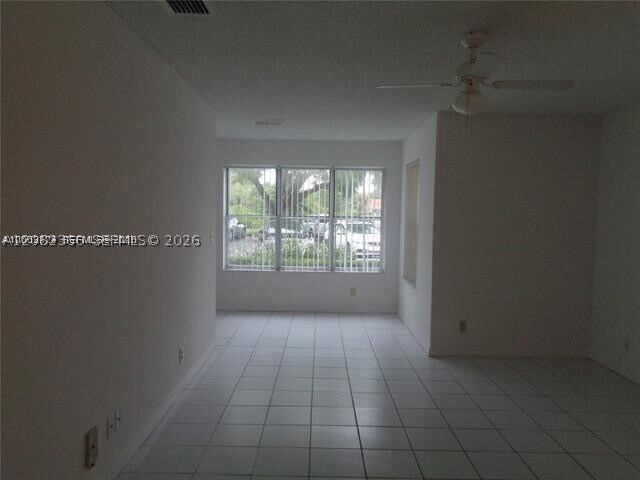 Building Photo - 3380 Pinewalk Dr N