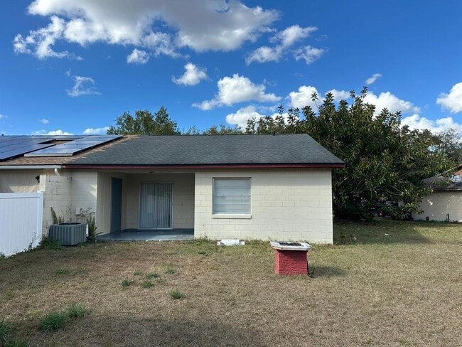 Building Photo - 1453 Candlewyck Dr