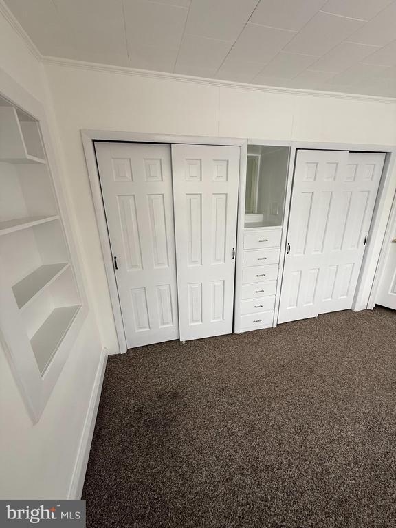 Building Photo - 109 N Main St