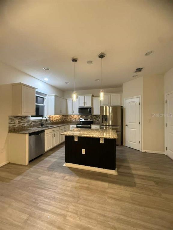 Building Photo - 2342 Beacon Landing Cir
