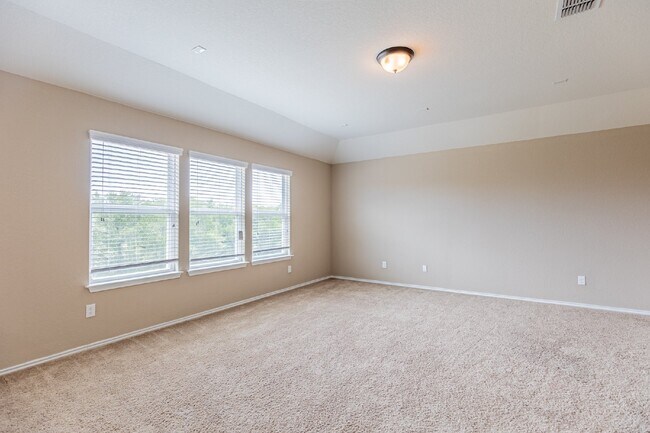 Building Photo - 12939 Texas Gold