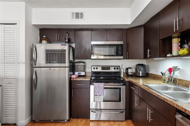 Building Photo - 3660 N 56th Ave