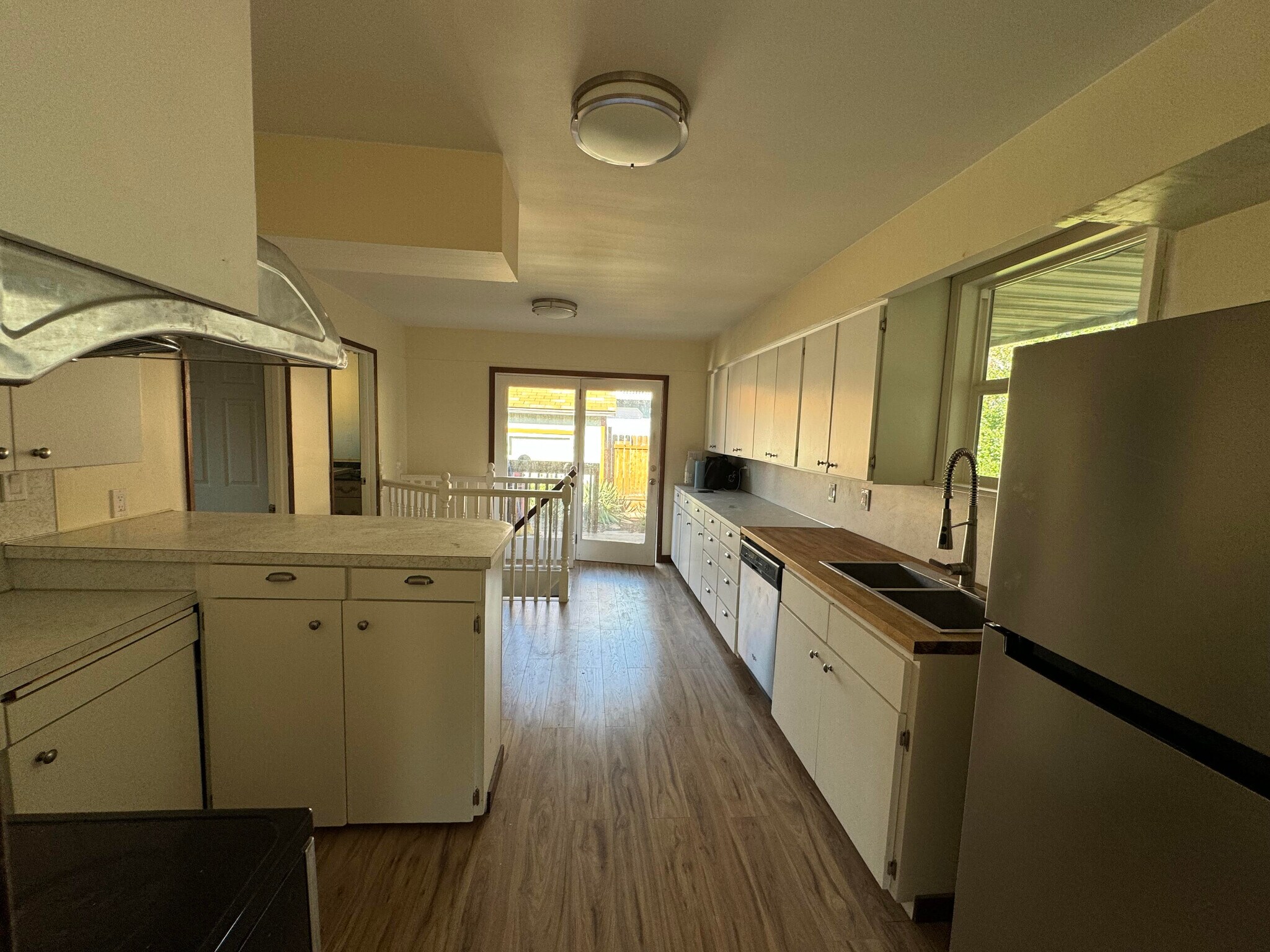 Kitchen North - 2646 NW 64th St