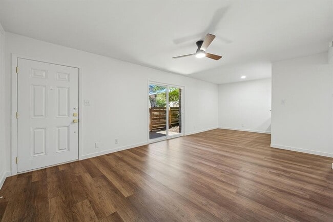Building Photo - 7801 Shoal Creek Blvd