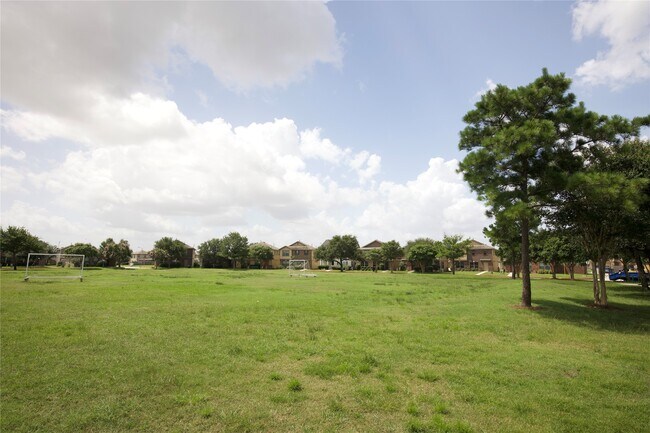 Building Photo - 907 Aft Valley Dr