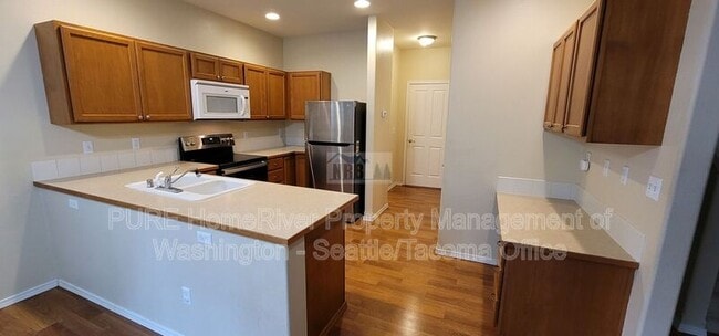 Building Photo - 9606 191st St Ct E