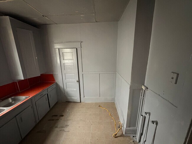 Building Photo - Prospect Duplex