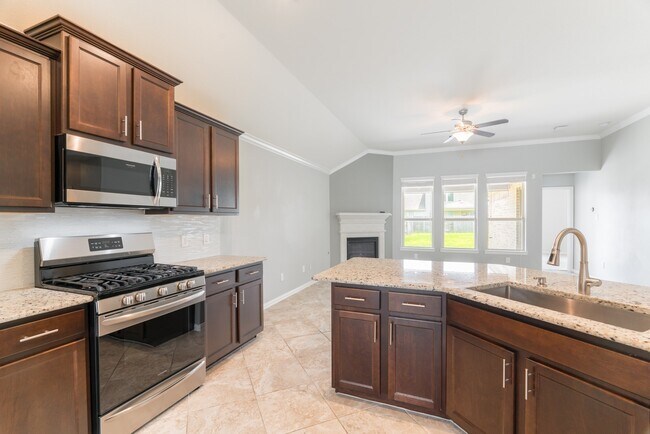 Building Photo - 4583 New Country Dr