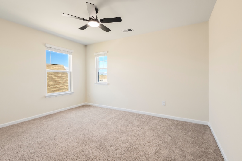 Building Photo - 1715 Perthshire Lp